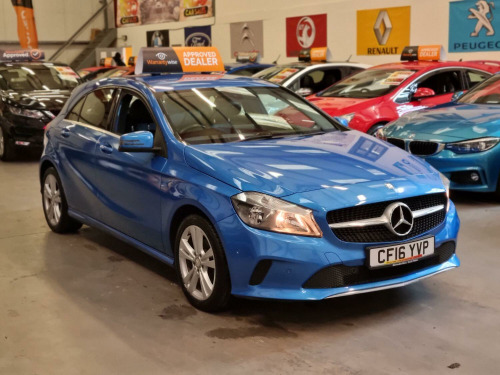 Mercedes-Benz A-Class  1.5 A180d Sport