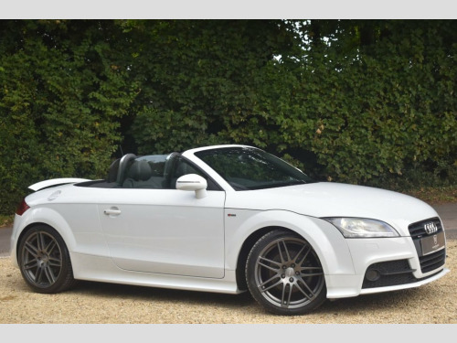 Audi TT  2.0 TDI Black Edition Roadster 2dr Diesel Manual q