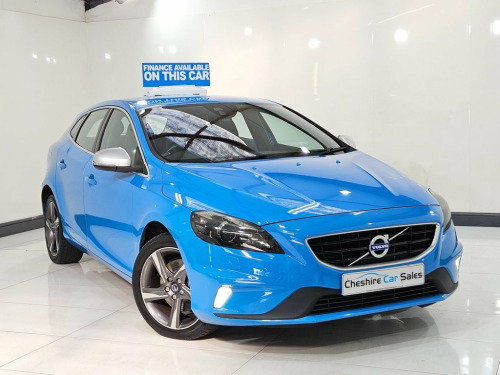 Volvo V40  2.0 D2 R-Design Lux Nav Hatchback 5dr Diesel Manua
