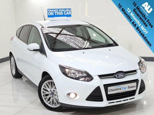 Ford Focus  1.0T EcoBoost Zetec Navigator Hatchback 5dr Petrol