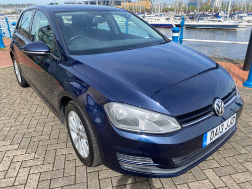 Volkswagen Golf  SE TDI BLUEMOTION TECHNOLOGY