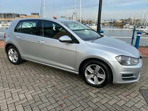 Volkswagen Golf  S TSI BLUEMOTION TECHNOLOGY
