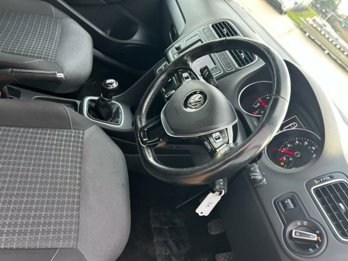 Volkswagen Polo SEL TSI