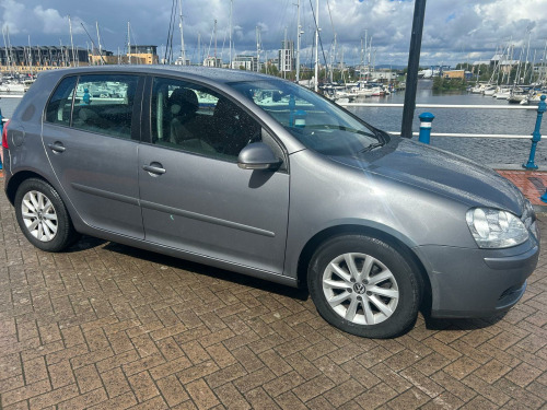 Volkswagen Golf  MATCH FSI 