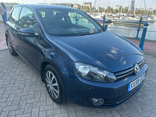 Volkswagen Golf  S 