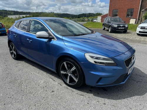 Volvo V40  2.0 D4 R-Design Hatchback 5dr Diesel Manual Euro 6