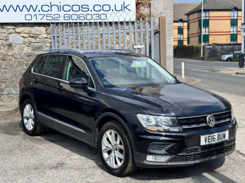Volkswagen Tiguan  2.0 TDI BlueMotion Tech SE Navigation SUV 5dr Dies