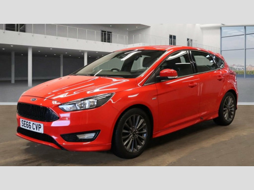 Ford Focus  1.5 TDCi ST-Line Hatchback 5dr Diesel Manual Euro 