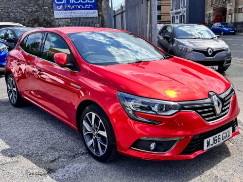 Renault Megane  1.2 TCe Dynamique S Nav Hatchback 5dr Petrol Manua