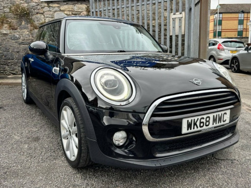MINI Hatch  1.5 Cooper D Hatchback 3dr Diesel Steptronic Euro 