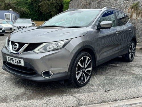 Nissan Qashqai  1.2 DIG-T Tekna SUV 5dr Petrol Manual 2WD Euro 6 (