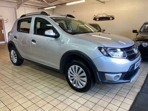 Dacia Sandero Stepway  0.9 Stepway Laureate TCe 90