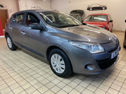 Renault Megane  1.6 16V Generation