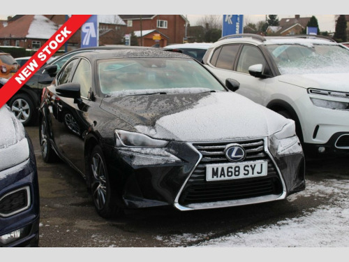 Lexus IS  2.5 300h Advance 4dr Hybrid E-CVT  ** Climate Fron