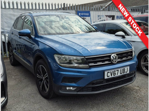Volkswagen Tiguan  2.0 TDI SE Navigation 5dr DSG  ** Sat Nav + App Co