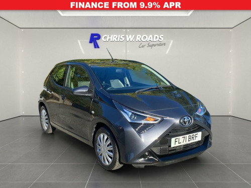 Toyota AYGO  1.0 VVT-i x-play 5dr x-shift (Safety Sense)  ** Ap