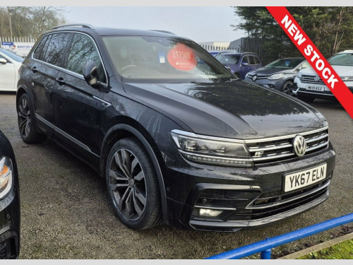 Volkswagen Tiguan  2.0 TSI R-Line 5dr DSG 4Motion  ** Sat Nav + Rear 