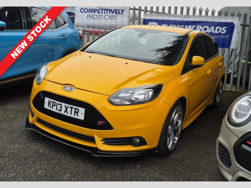 Ford Focus  2.0T EcoBoost ST-2 5dr ** City Pack + Cruise Upgra 