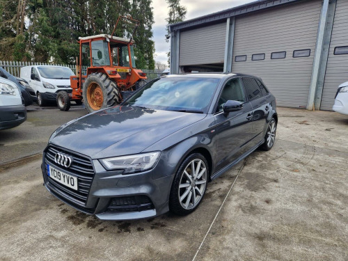 Audi A3  1.5 TFSI Auto 35 S Line Black Edition