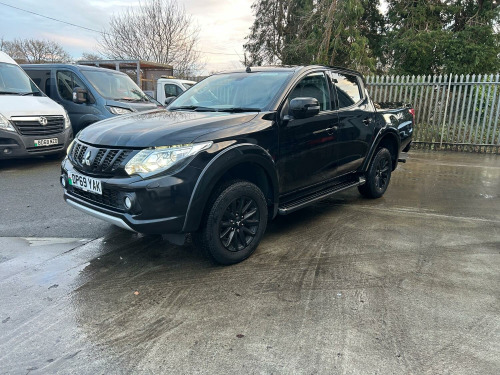 Mitsubishi L200  2.4 DI-D Double Cab Pick-up Automatic Challenger