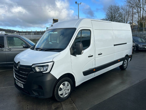 Renault Master  2.3 FWD LM35 LWB Medium Roof dCi 135 Business+ MY19