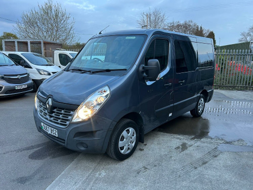 Renault Master  2.3 FWD SL28 SWB dCi 110 Business+ Euro 6 WHEELCHAIR ACCESS NO VAT