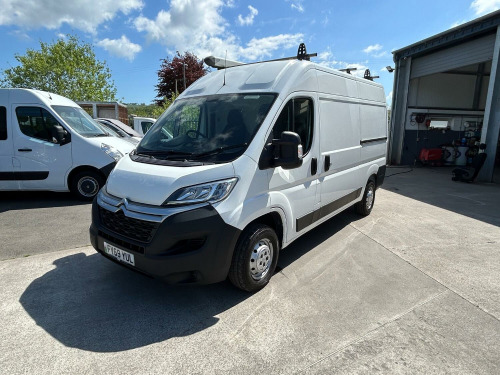 Citroen Relay  2.2 BlueHDi 35 L2H2 MWB Medium Roof Enterprise