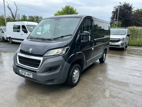 Peugeot Boxer  333 2.2 HDI L1H1 SWB LOWROOF WHEELCHAIR ACCESS CREW NO VAT