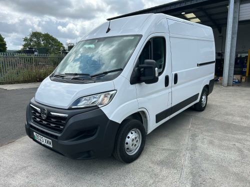 Vauxhall Movano  2.2 CDTi 3500 L2H2 MWB MEDIUM ROOF BiTurbo Prime AIR CON