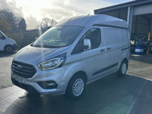 Ford Transit Custom  2.0 Transit Custom Trend 320 L1H2 High Roof 6 Speed Manual Racking Air Con