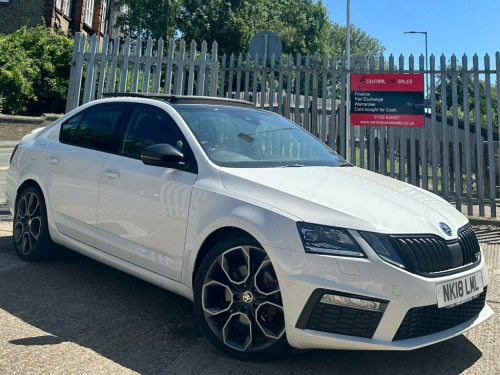 Skoda Octavia  2.0 TDI vRS Hatchback 5dr Diesel DSG Euro 6 (s/s) 