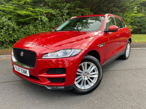 Jaguar F-PACE  2.0 I PORTFOLIO AWD 5d 247 BHP JUST 16,000 MILES F