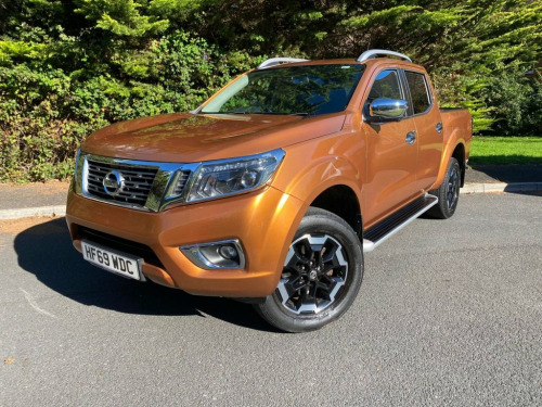 Nissan Navara  2.3 dCi Tekna Pickup Double Cab 4dr Diesel Auto 4W
