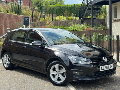 Volkswagen Golf  1.4 TSI BlueMotion Tech Match Edition Hatchback 5d