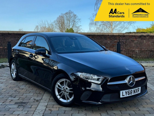 Mercedes-Benz A-Class A180 1.3 A180 SE (Executive) Hatchback 5dr Petrol Manua 