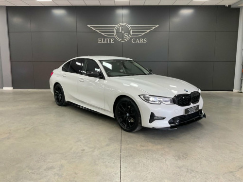 BMW 3 Series  2.0 320i Sport Saloon 4dr Petrol Auto Euro 6 (s/s)