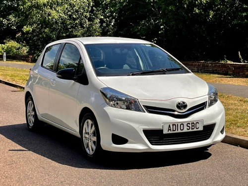Toyota Yaris  1.33 Dual VVT-i TR Euro 5 5dr