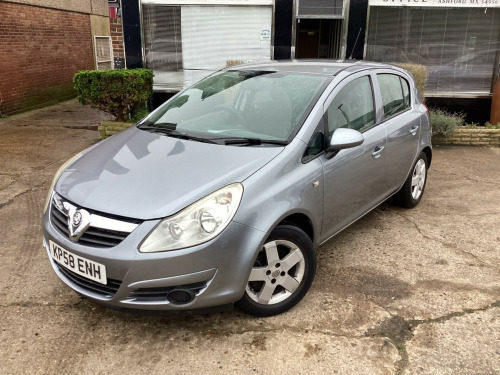 Vauxhall Corsa  1.4i 16v Club 5dr