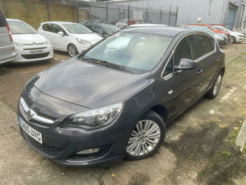 Vauxhall Astra  1.6i Excite Euro 6 5dr