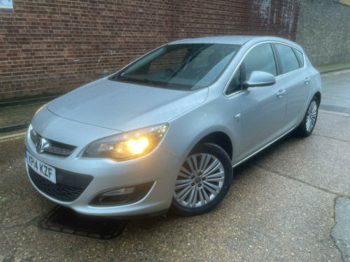 Vauxhall Astra  1.4 16v Excite Euro 5 5dr