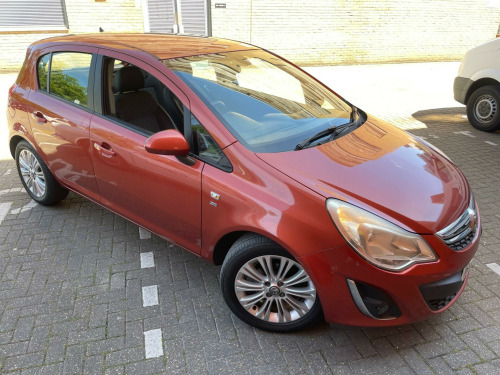 Vauxhall Corsa  1.4 16V SE Auto Euro 5 5dr