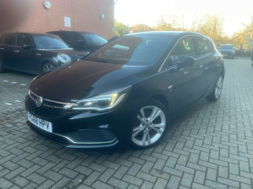 Vauxhall Astra  1.6 CDTi BlueInjection SRi VX Line Nav Euro 6 (s/s) 5dr 