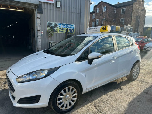 Ford Fiesta  1.5 STYLE TDCI 5d 74 BHP One Owner