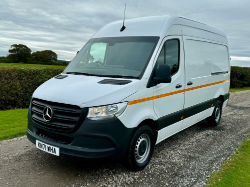 Mercedes-Benz Sprinter  2.0 315 CDI Progressive UTILITY SPEC 3.5 TON TOWING