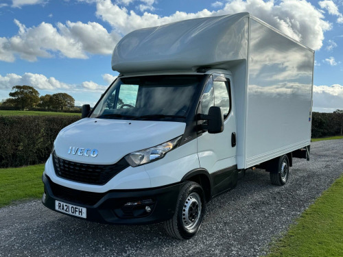 Iveco Daily  2.3 D HPI 14V 35S 3000 LUTON TAILLIFT