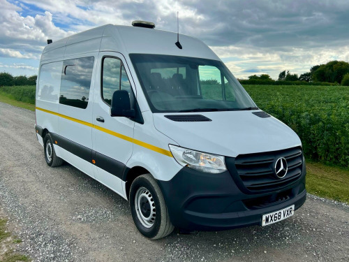 Mercedes-Benz Sprinter  2.1 314 CDI WELFARE WITH TOILET
