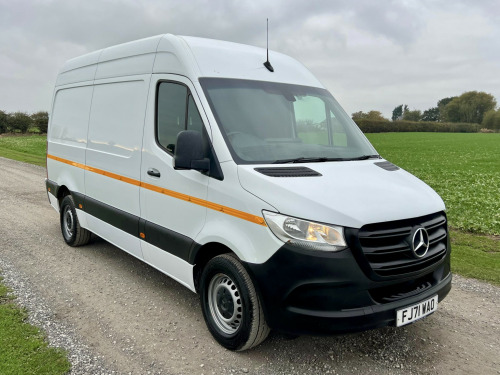 Mercedes-Benz Sprinter  315 L2 2.0 CDI Progressive MWB UTILITY SPEC
