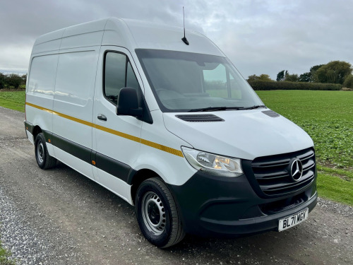 Mercedes-Benz Sprinter  2.0 315 CDI Progressive L2 MWB WITH AIR CON