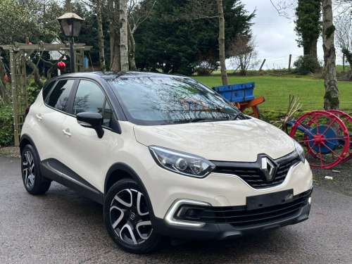 Renault Captur  0.9 TCe ENERGY Iconic SUV 5dr Petrol Manual Euro 6