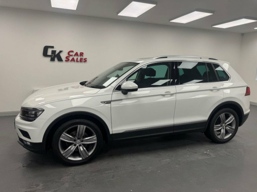 Volkswagen Tiguan  2.0 TDI SEL SUV 5dr Diesel Manual 4Motion Euro 6 (